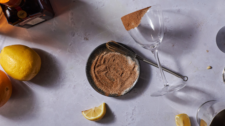 cinnamon sugar rimmed cocktail glass