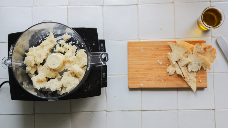 Roughly torn sourdough bread chunks