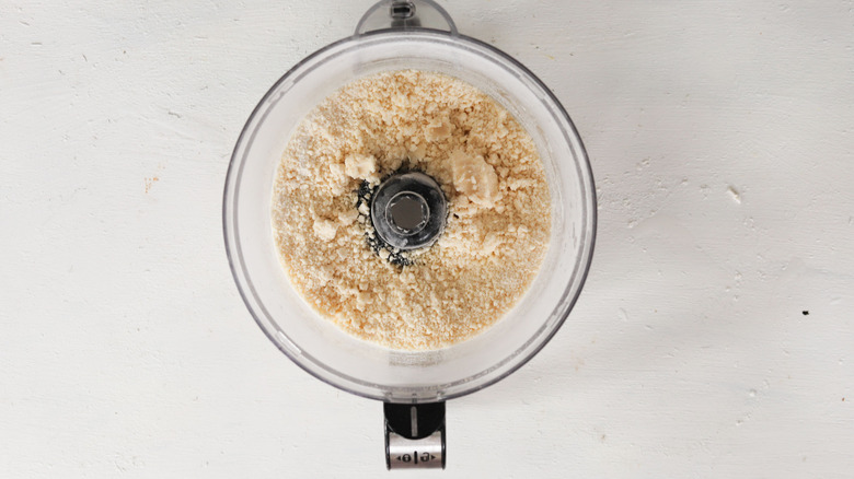 crust ingredients in food processor