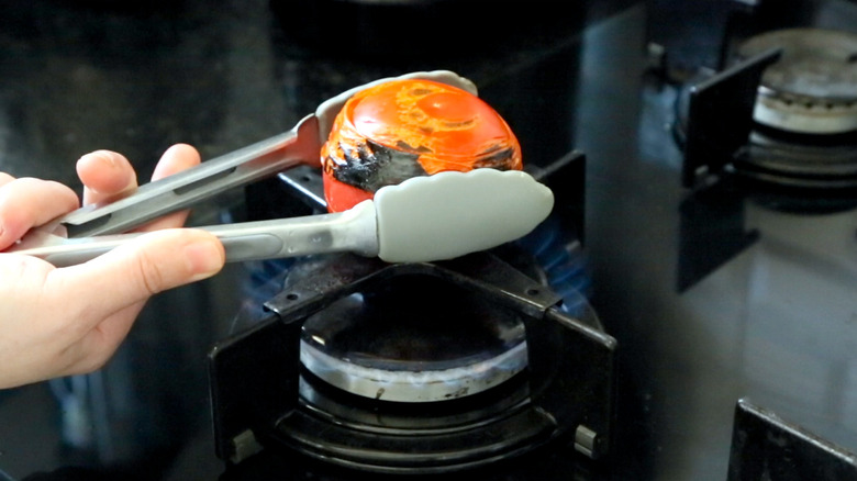 charring tomatoes on stove