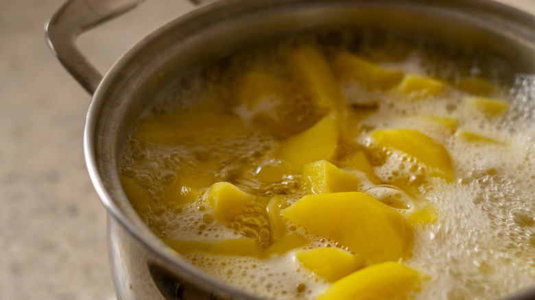 boiling potatoes