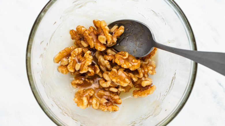 candied walnuts in bowl 