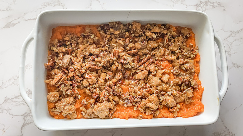 Yam and pecan mix