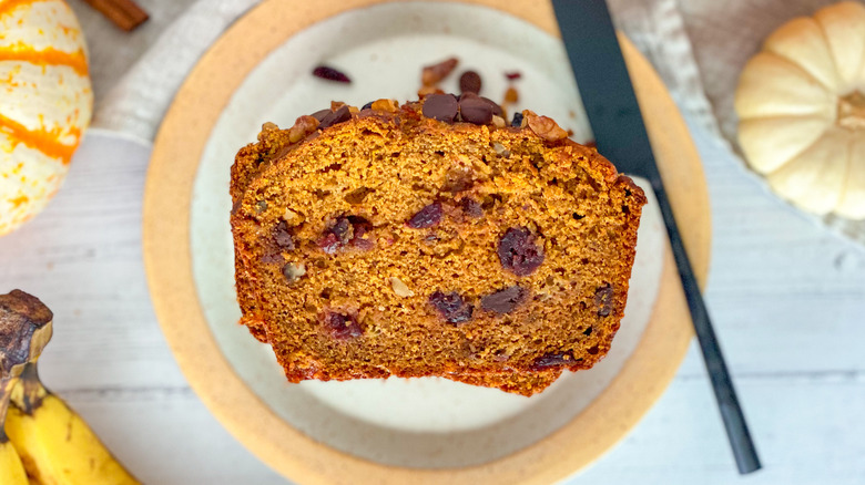 inside of pumpkin banana bread