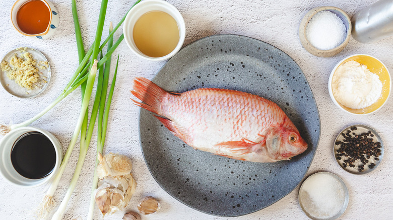 whole pan-fried tilapia ingredients