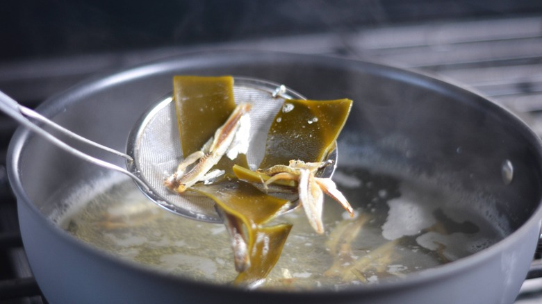 korean anchovy kelp broth
