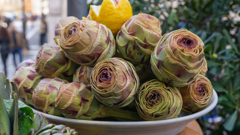 Fresh artichokes