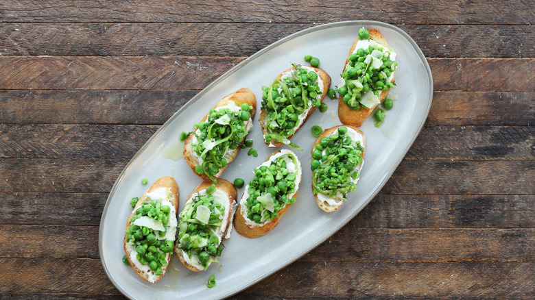 Plate with spring pea crostini