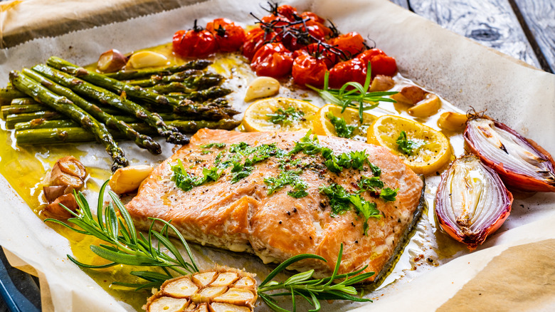 Broiled salmon and vegetables