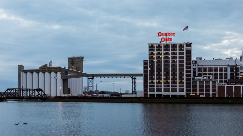 Quaker Oats processing plant in Iowa