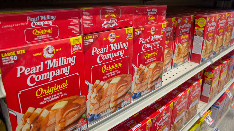 Pearl Milling Company Original Pancake & Waffle Mix on shelf