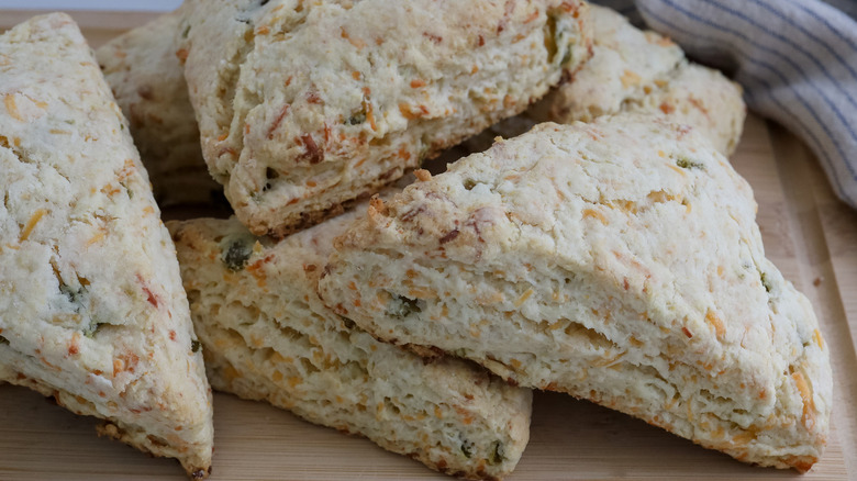 pile of cheddar jalapeno scones