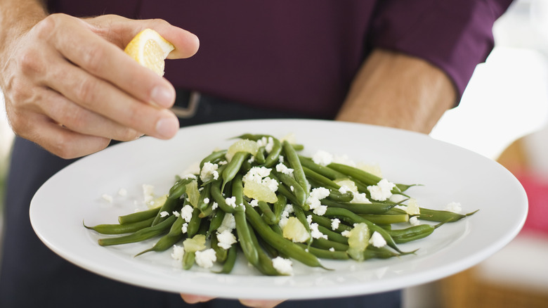green beans with cheese and lemon