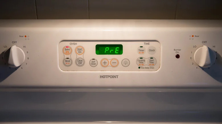 oven preheating