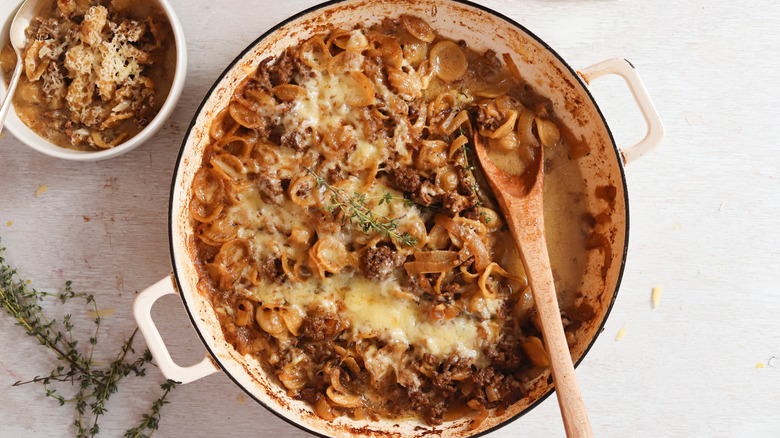 french onion soup pasta