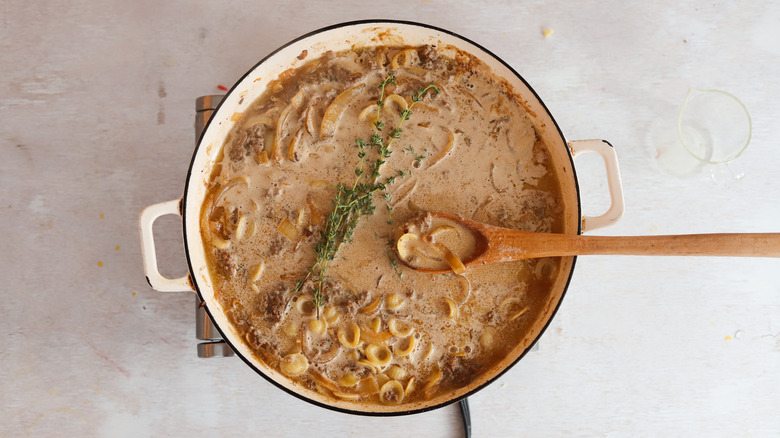 french onion soup pasta