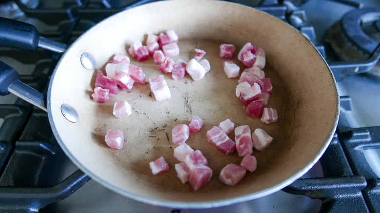 pancetta in pan 