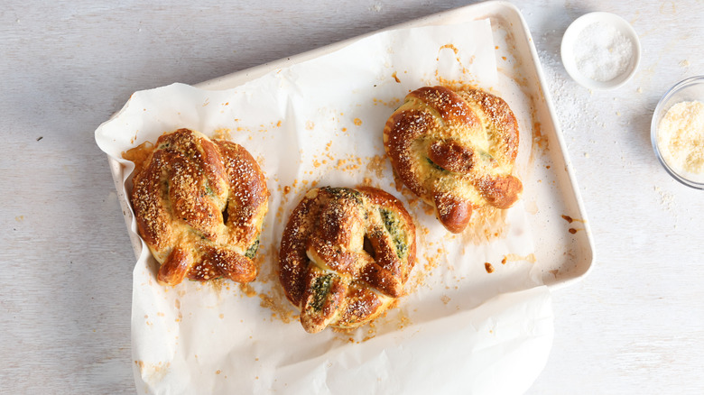 spinach and artichoke stuffed pretzels