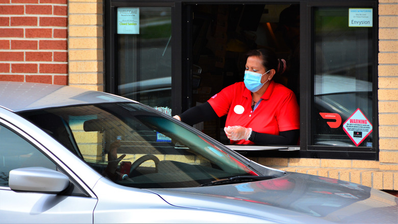 Chick-fil-A drive thru