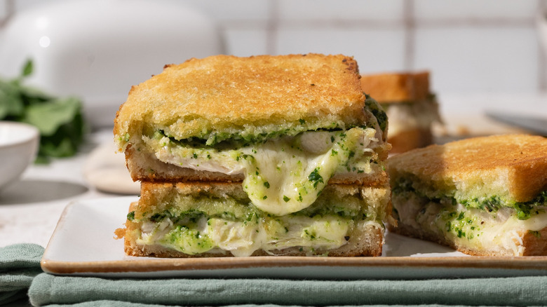 chicken broccoli pesto grilled cheese