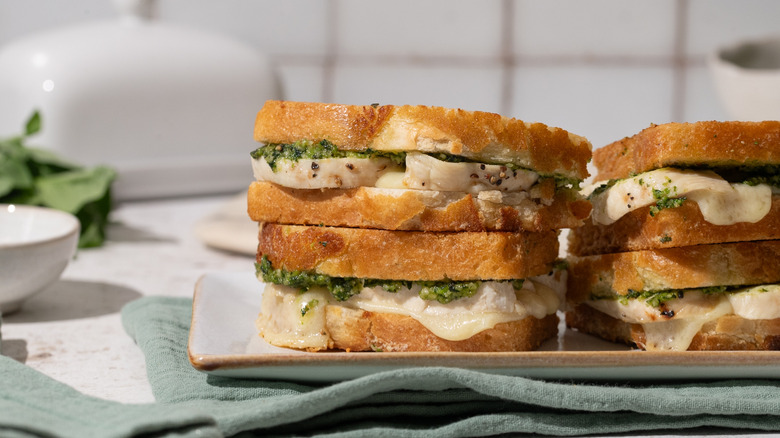 chicken broccoli pesto grilled cheese