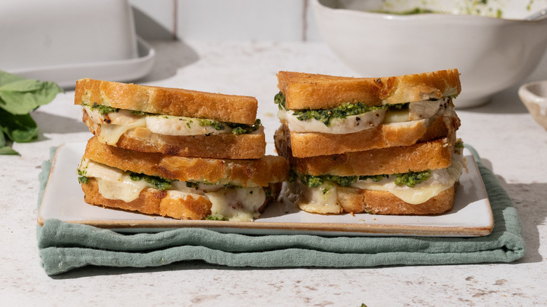 chicken broccoli pesto grilled cheese