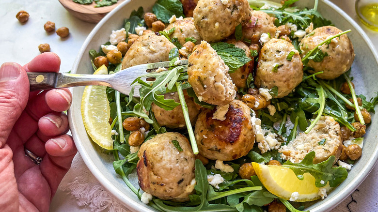 salad with chicken meatballs