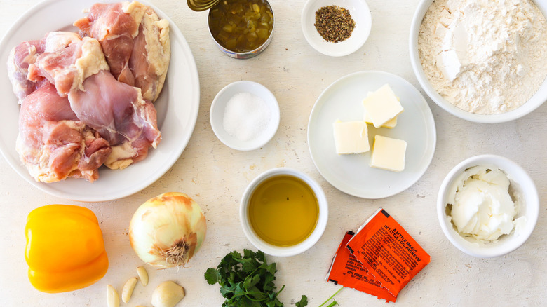 ingredients for chicken empanadas