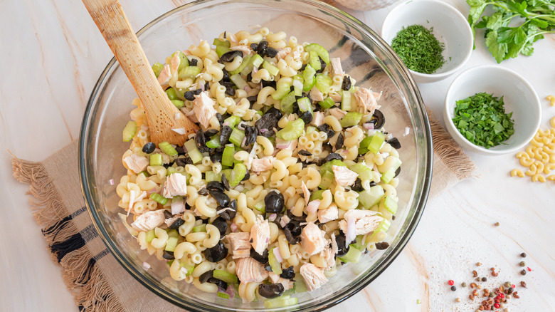 A bowl of chicken macaroni salad