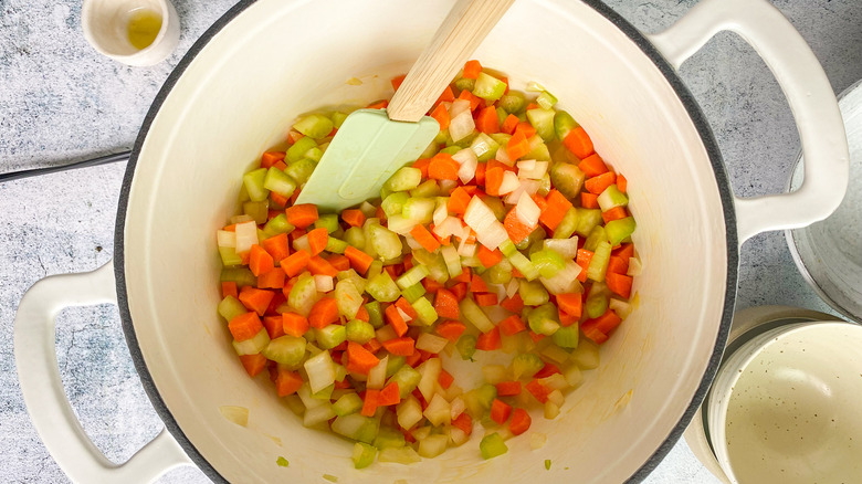 carrots and onion in dutch oven