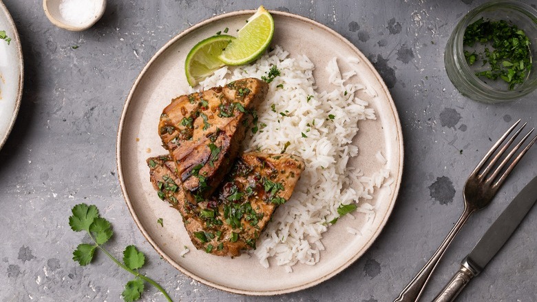 tuna steaks with rice