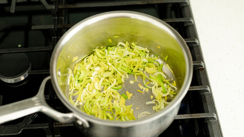 asparagus vichyssoise cooking