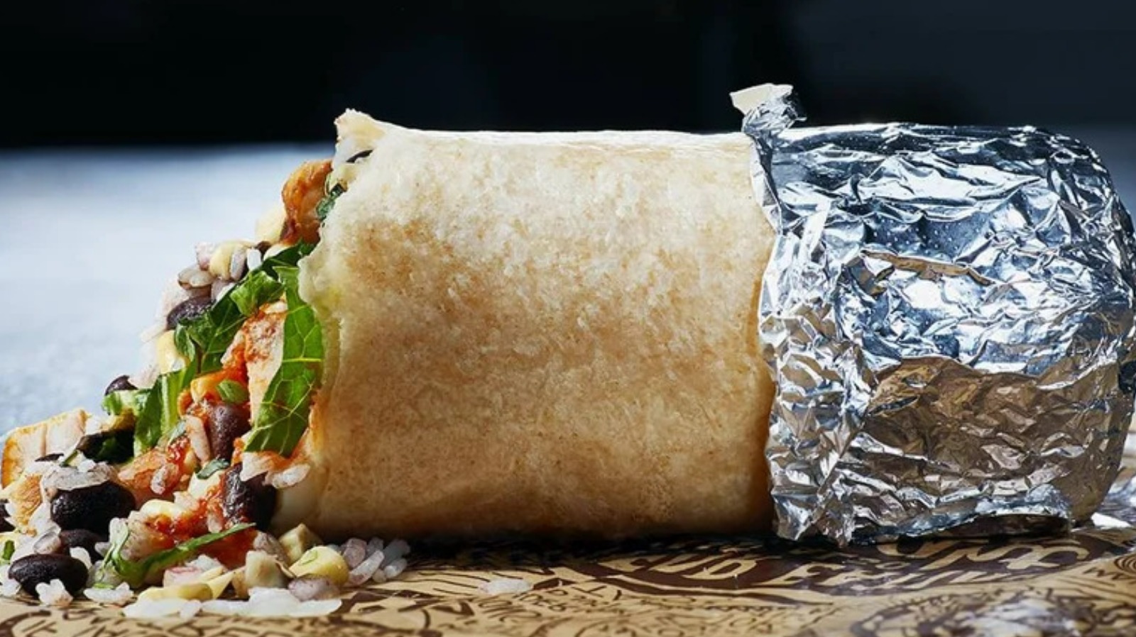 Chipotle plans to raise menu prices again