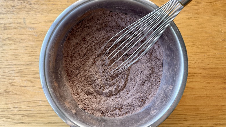 Whisking chocolate cake dry ingredients