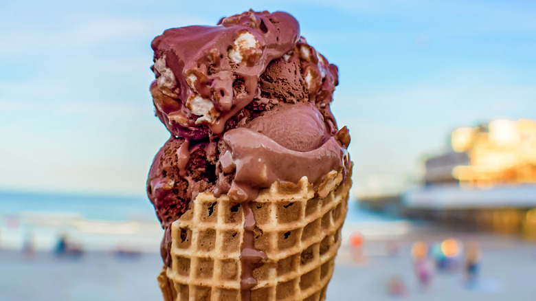 chocolate rocky road ice cream