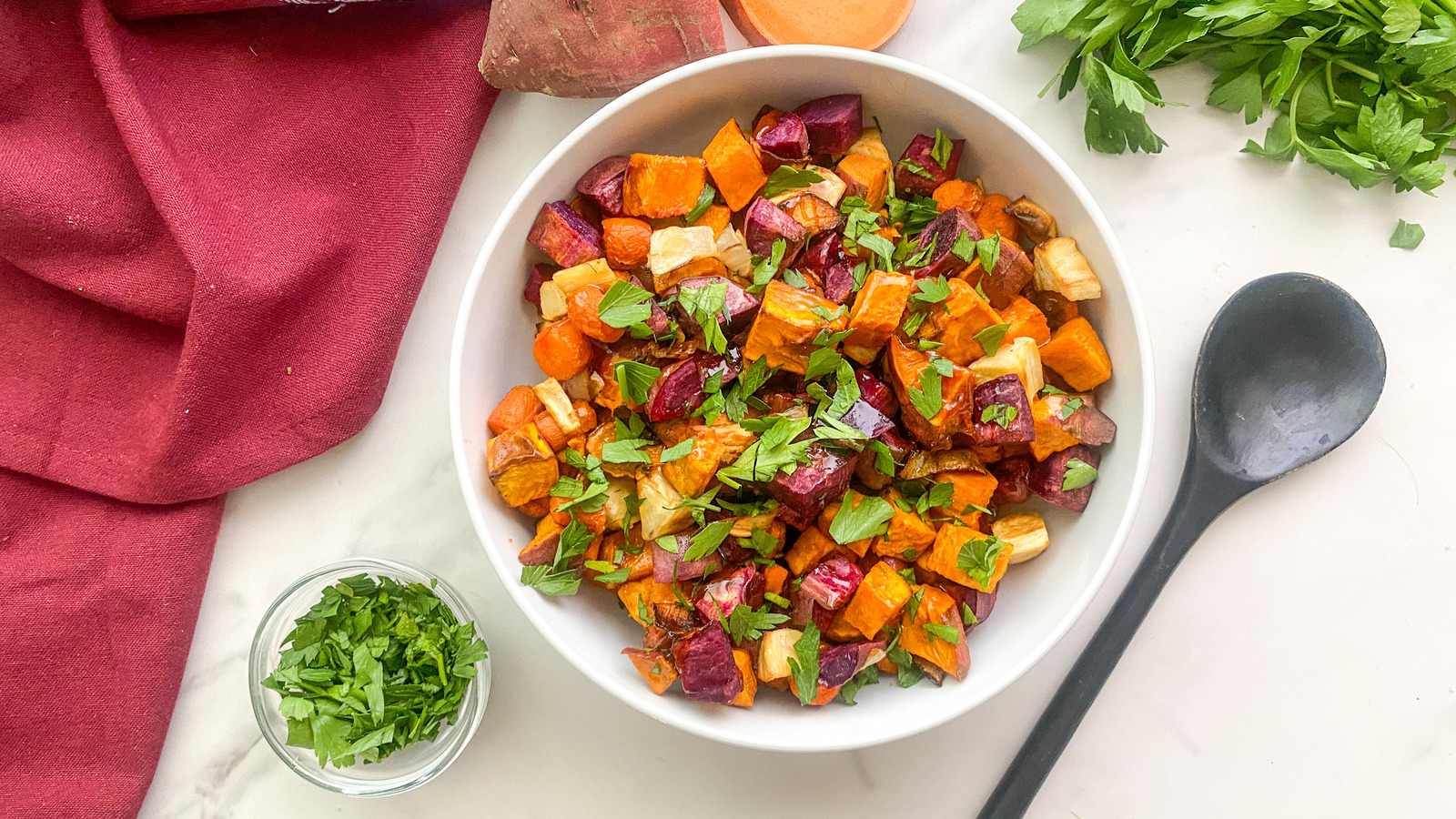 https://www.tastingtable.com/img/gallery/cider-glazed-root-vegetables-recipe/l-intro-1697052806.jpg