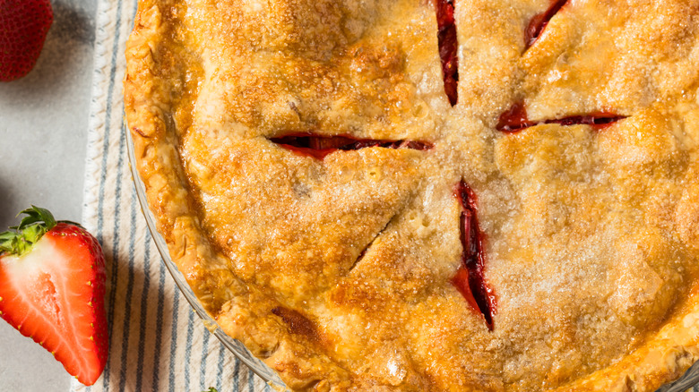 Homemade strawberry rhubarb pie