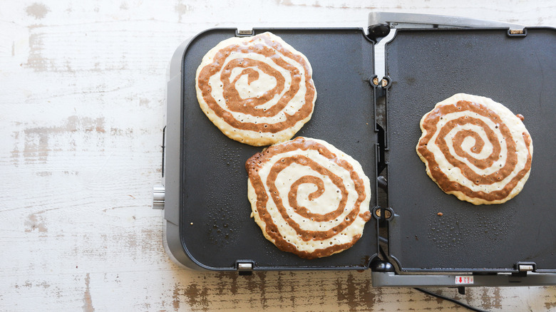 Flipped cinnamon pancakes