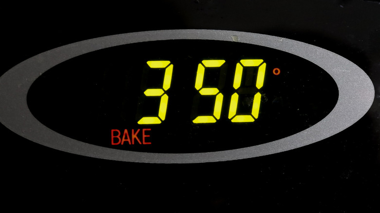 oven temperature set to 350