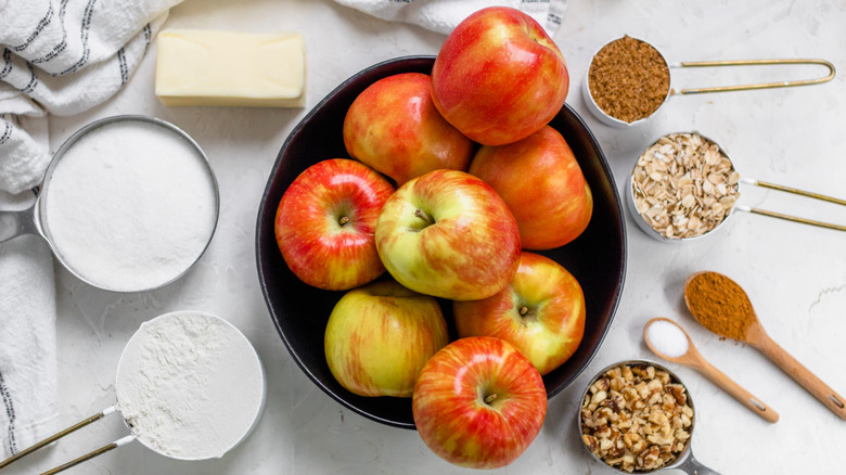 apple crisp ingredients