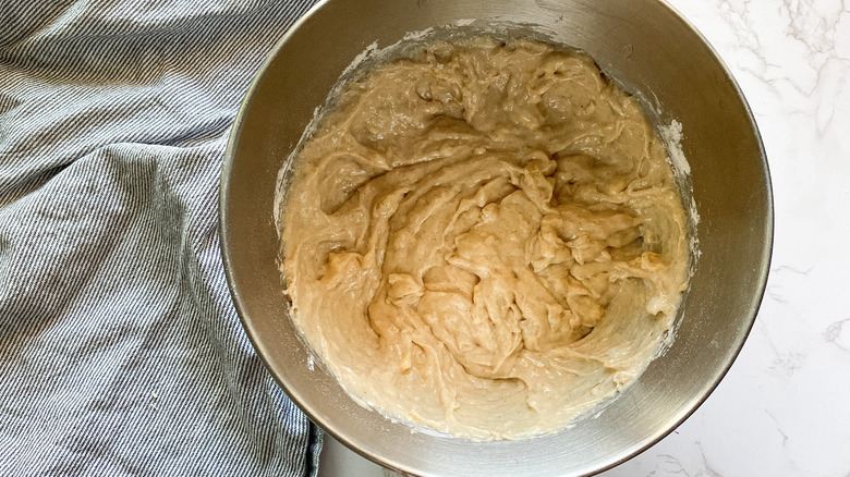 banana muffin batter