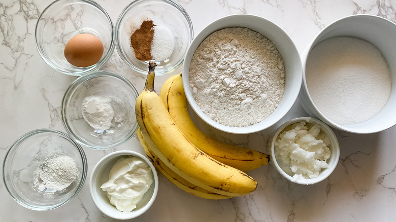 banana muffins ingredients