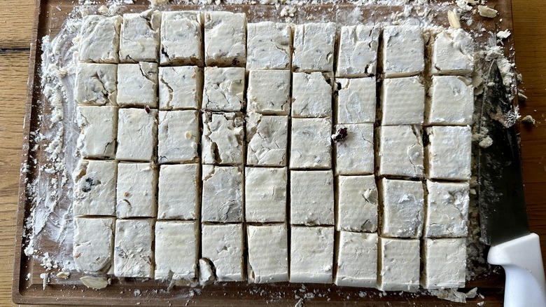 Nougat cut into squares