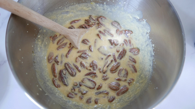 pie batter in bowl 