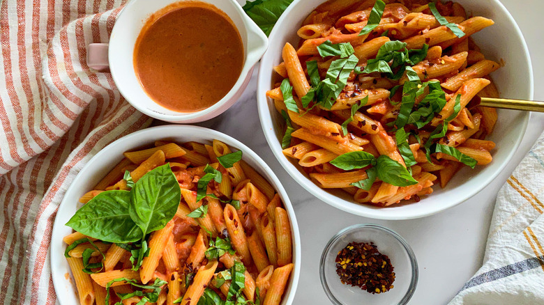 penne alla vodka in bowls