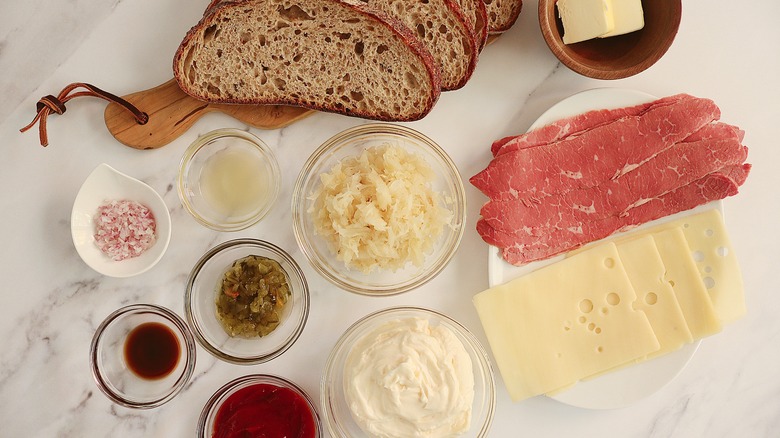 classic reuben sandwich ingredients 