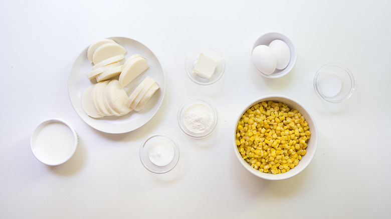 Venezuelan cachapa ingredients on table