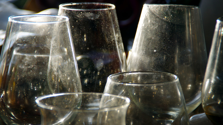 wine glasses lined up