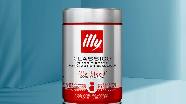 can of illy coffee