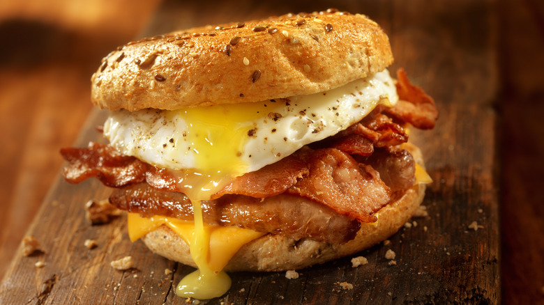 bacon and egg sandwich